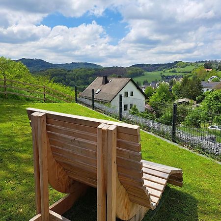 Ferienwohnungen Am Aeppelsberg Volkesfeld المظهر الخارجي الصورة